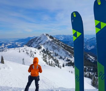 Skitourenkurs-für-Einsteiger---Lacherspitz-mit-Blick-zum-Wildalpjoch