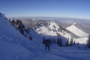 Schneeschuhtour-Rund-um-den-Spitzingsee---Anstieg-vom-Bodenschneidhaus-zur-Bodenschneid