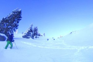 Schneeschuhtour-Rund-um-den-Spitzingsee---Kurz-vorm-Bodenschneid-Gipfel
