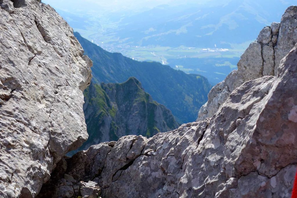 Kopftörlgrat-im-Wilden-Kaiser---Blick-zu-den-Kitzbüheler-Alpen