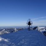 Freeridesafari Bayerische Alpen - Vom Tegernsee zum Inn Gipfelkreuz