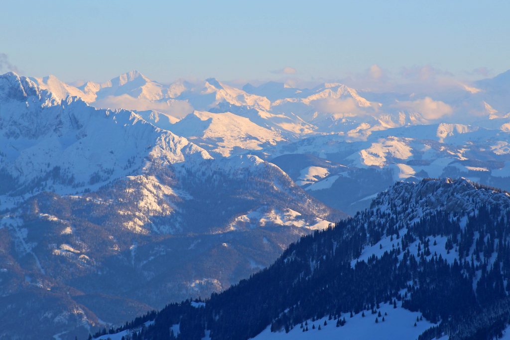 Skitour-Bayerische-Alpen---Aussicht-Alpen