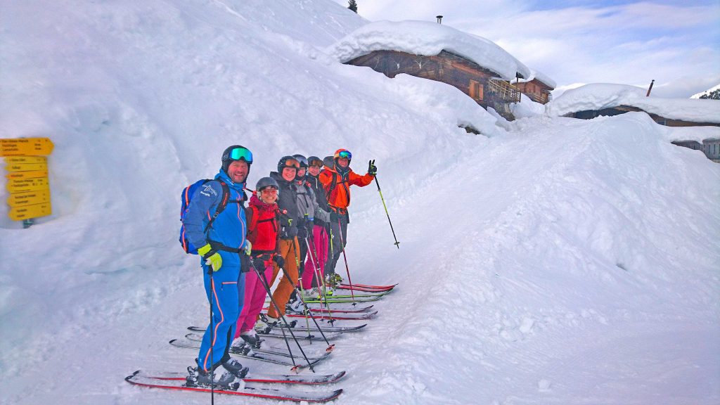 Snow-Emotion-Skischule---Vorbereitung-zum-Start