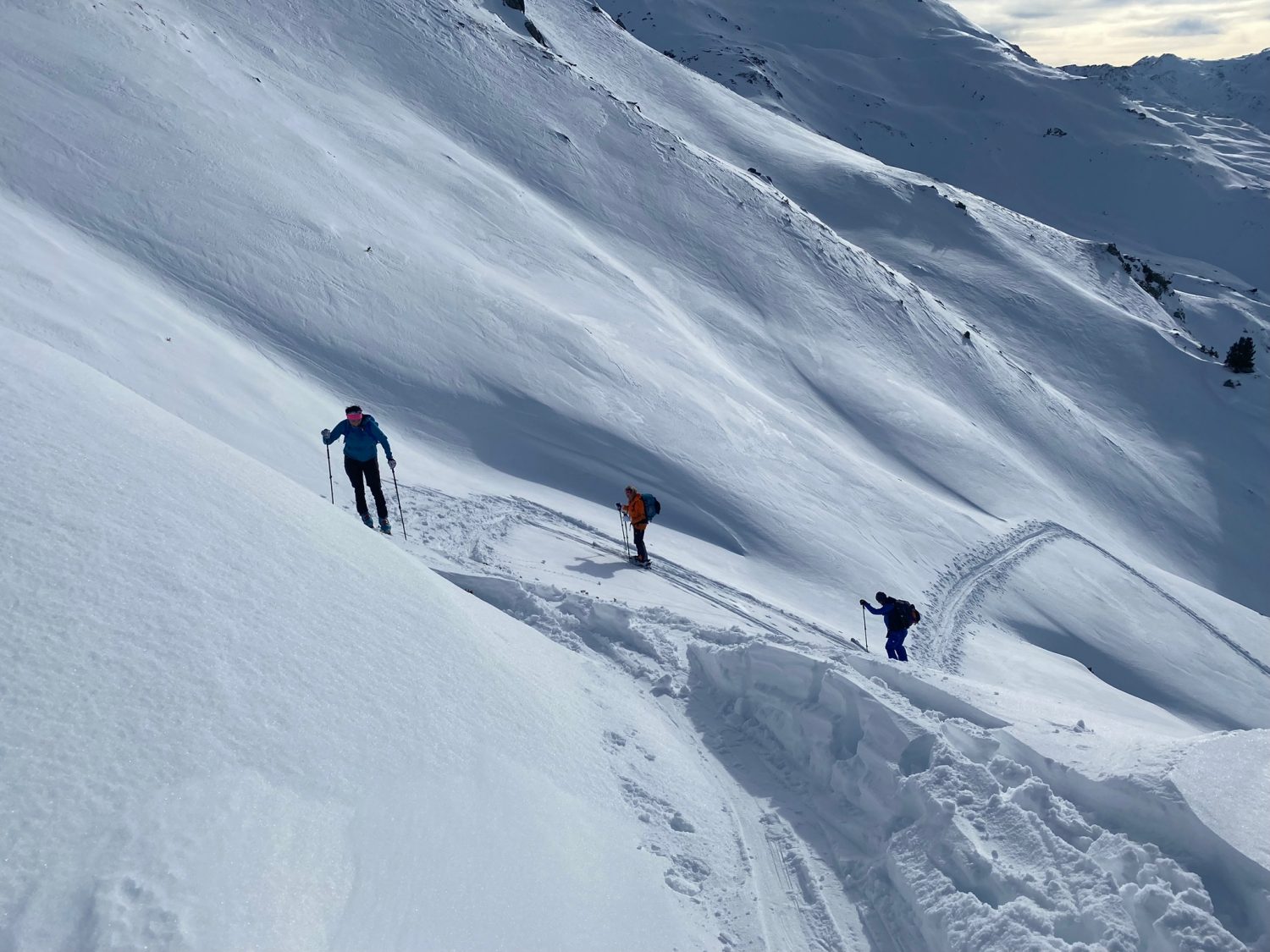Skitourenkurs im Sellrain - Kühtai - Gruppe im Aufstieg