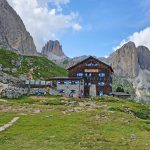 Klettersteige-und-Wandern-im-Rosengarten---Rifugio-Roda-Di-Vael