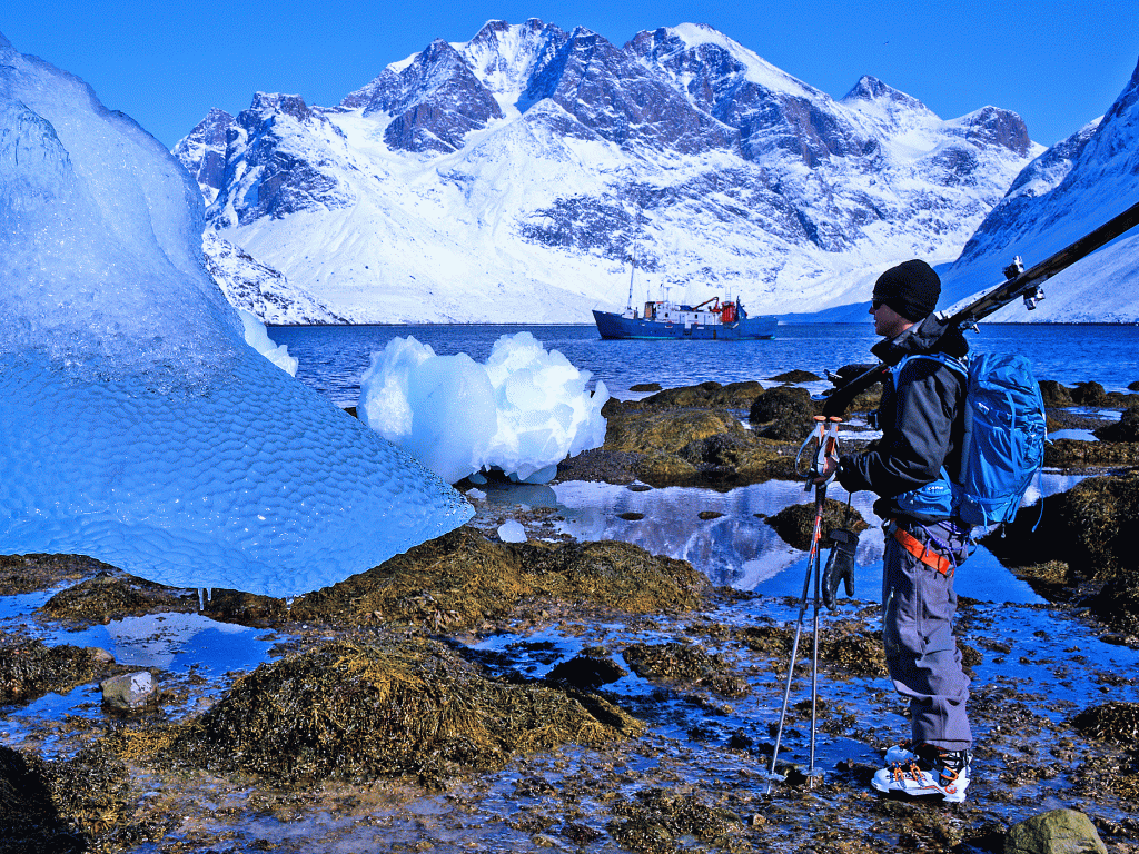 Skitouren-in-Grönland-mit-Bergführer---Skitour-an-der-Westküste